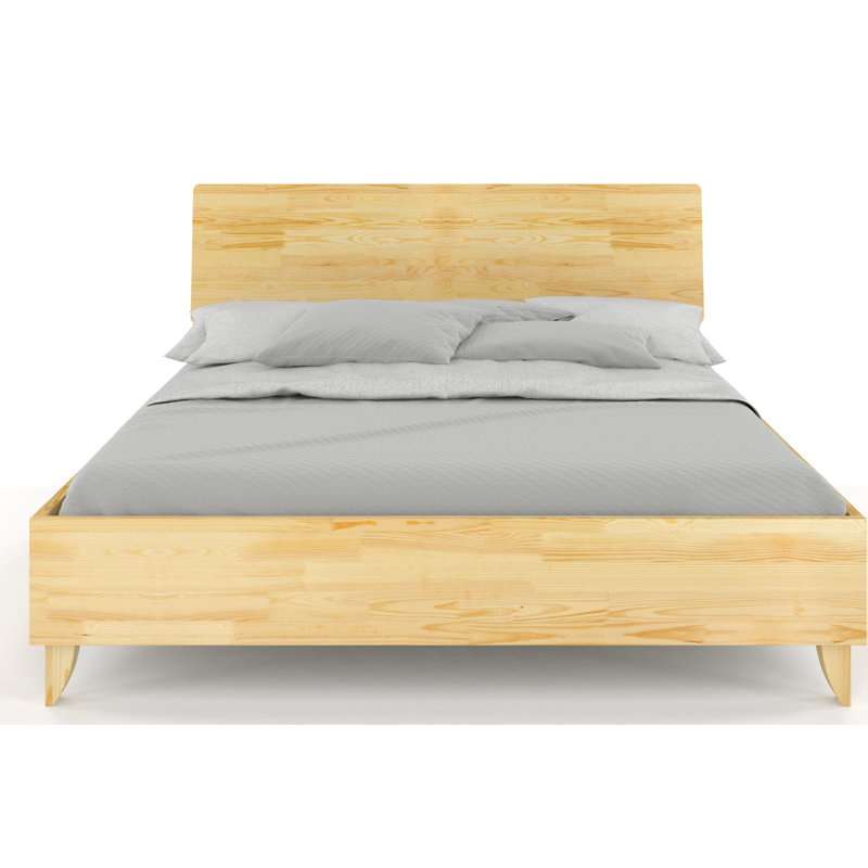 Gracie Oaks Massivholzbett Avery | Wayfair.de